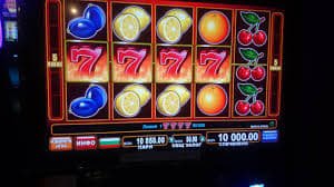 garansi slot Lucky Number interface showing number selection, draw schedule, and recent results